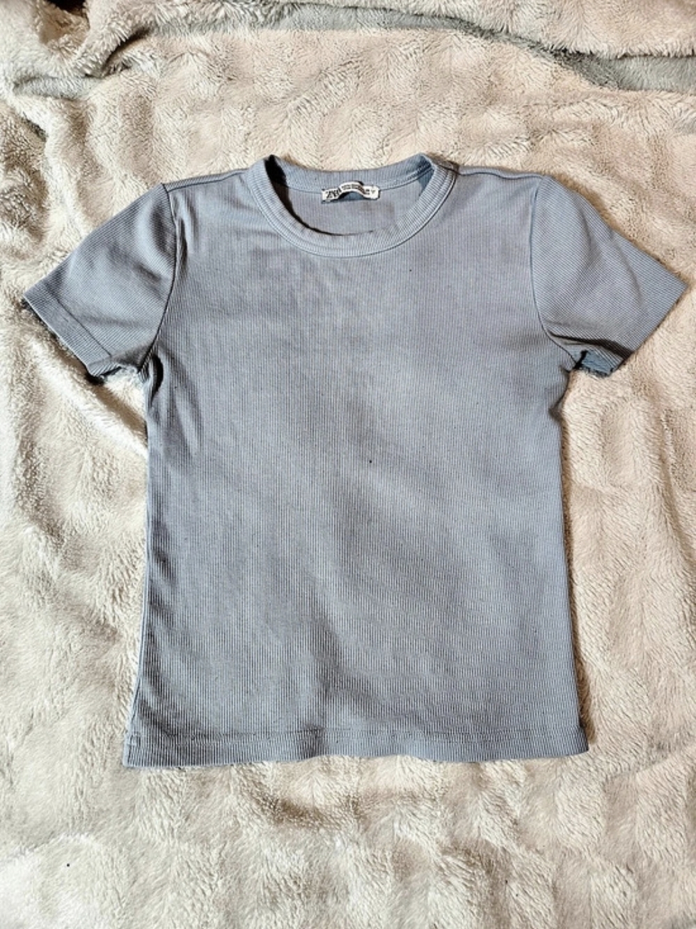 Zara | Ribbed Tee - Picture 3 of 5